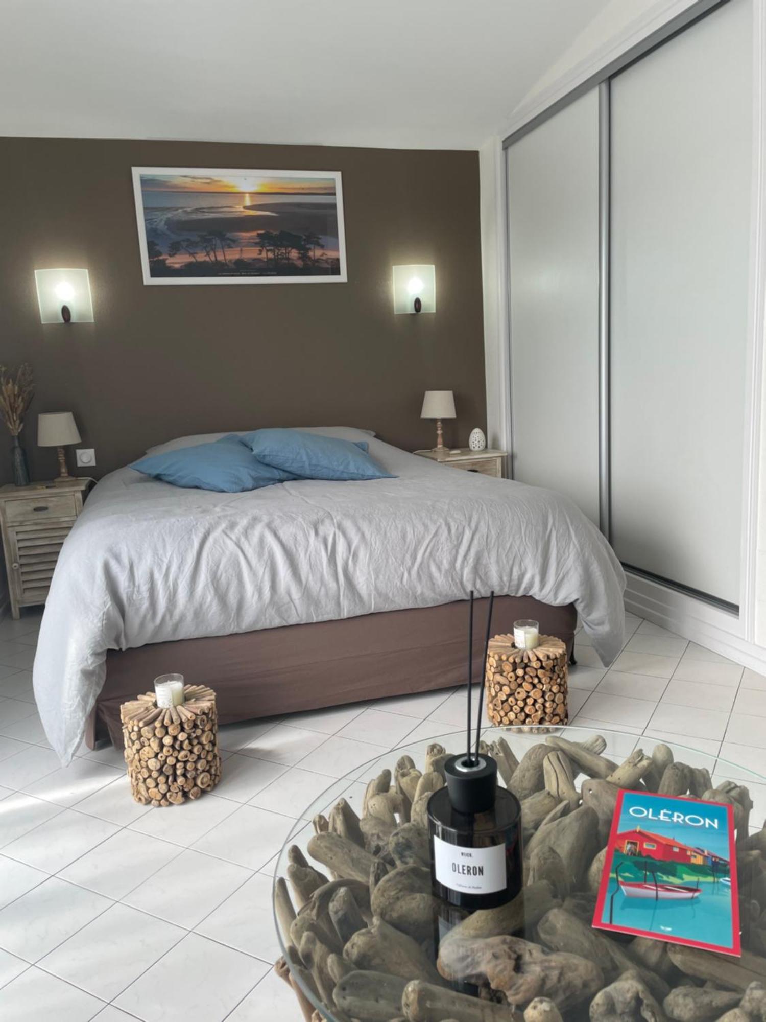Les Pertuis Rochelais Bed & Breakfast Périgny Oda fotoğraf