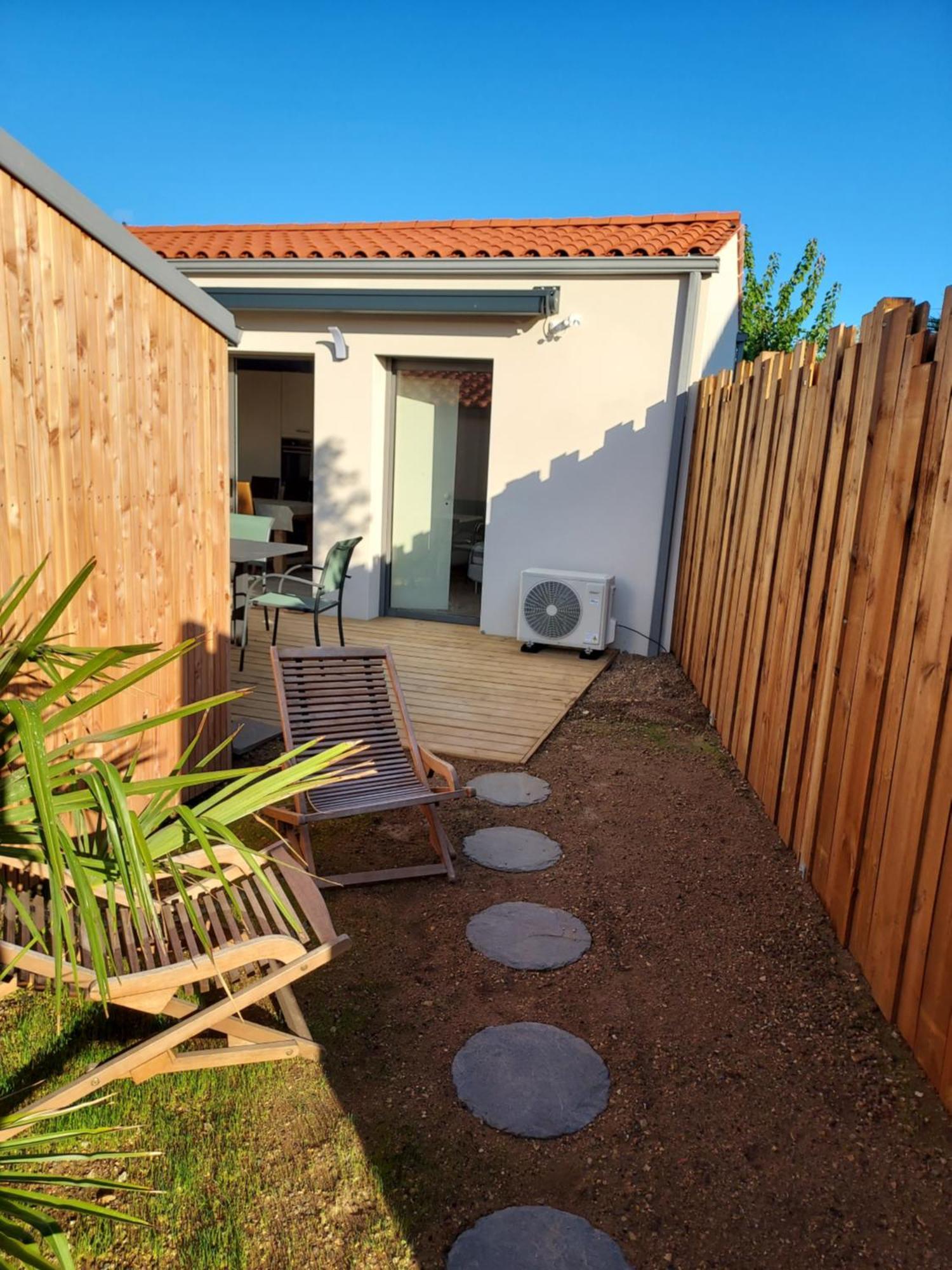 Les Pertuis Rochelais Bed & Breakfast Périgny Dış mekan fotoğraf
