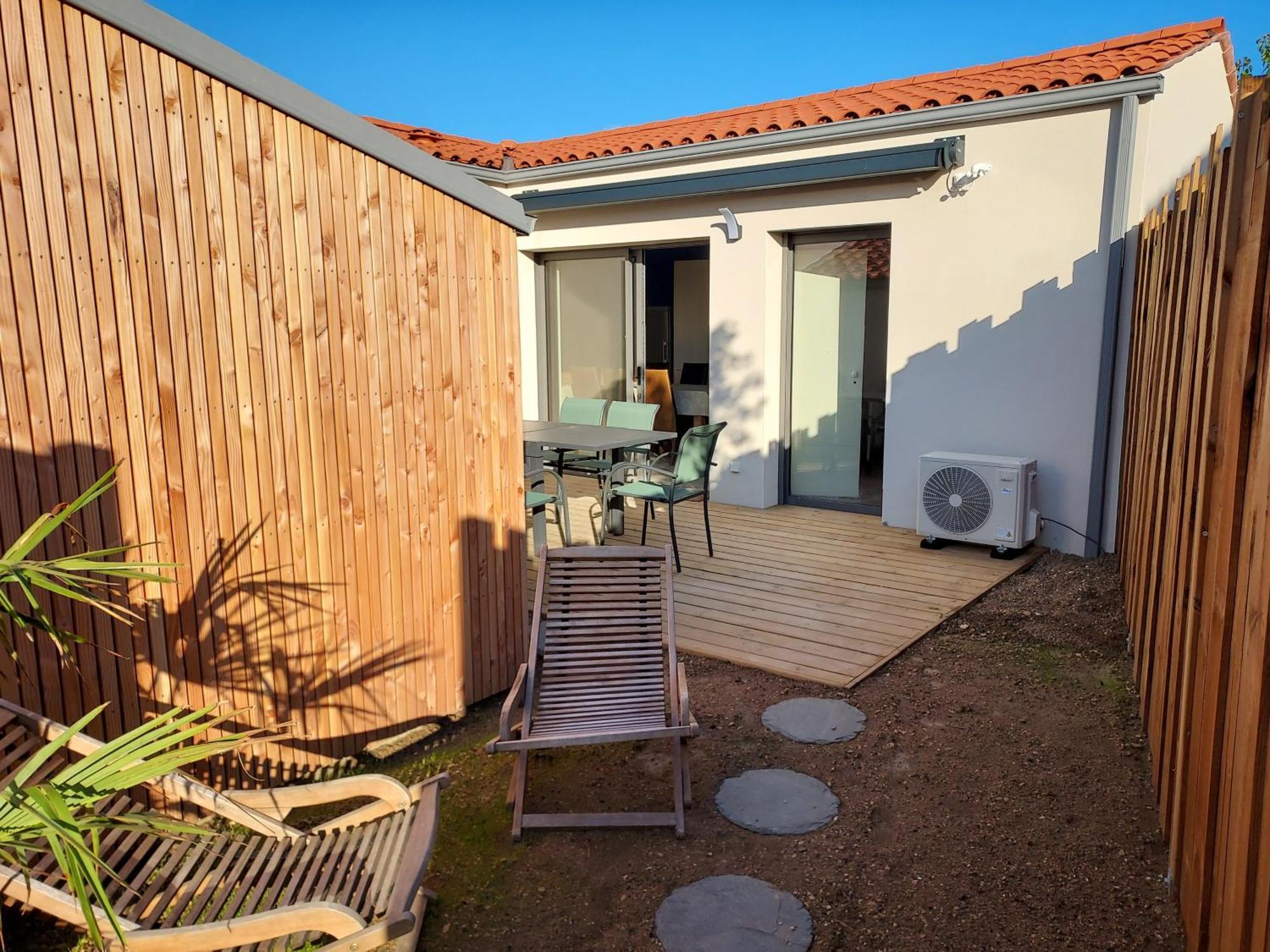 Les Pertuis Rochelais Bed & Breakfast Périgny Dış mekan fotoğraf